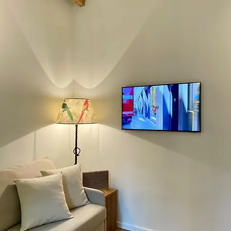 Apartment In San Agostino